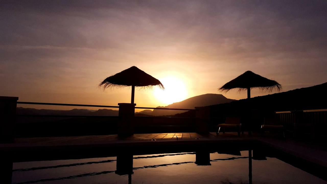 Villa Rural El Mirador Эль-Чорро Экстерьер фото